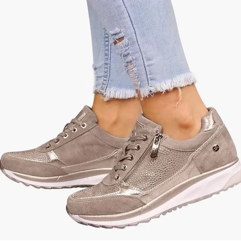 2024 Summer Nuevo pendiente gruesa Tacón de pendiente Sports informales Diamantes de agua soltera, zapatos grandes para mujeres