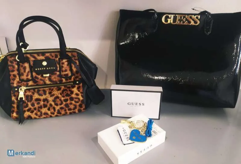 50% BOLSOS, 50% ACCESORIOS  GUESS BRAND