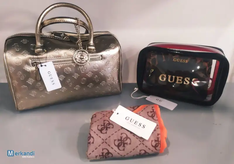 50% BOLSOS, 50% ACCESORIOS  GUESS BRAND