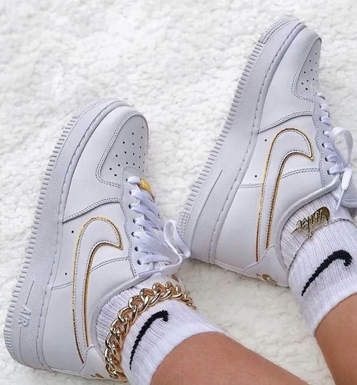 Air Force Logo Dorado