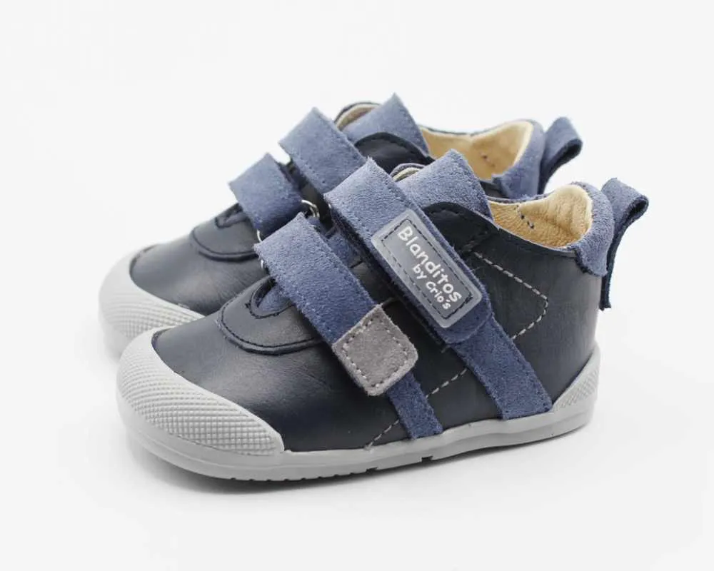 Blanditos by Crio’s Deportivas Respetuosas Carlo Navy