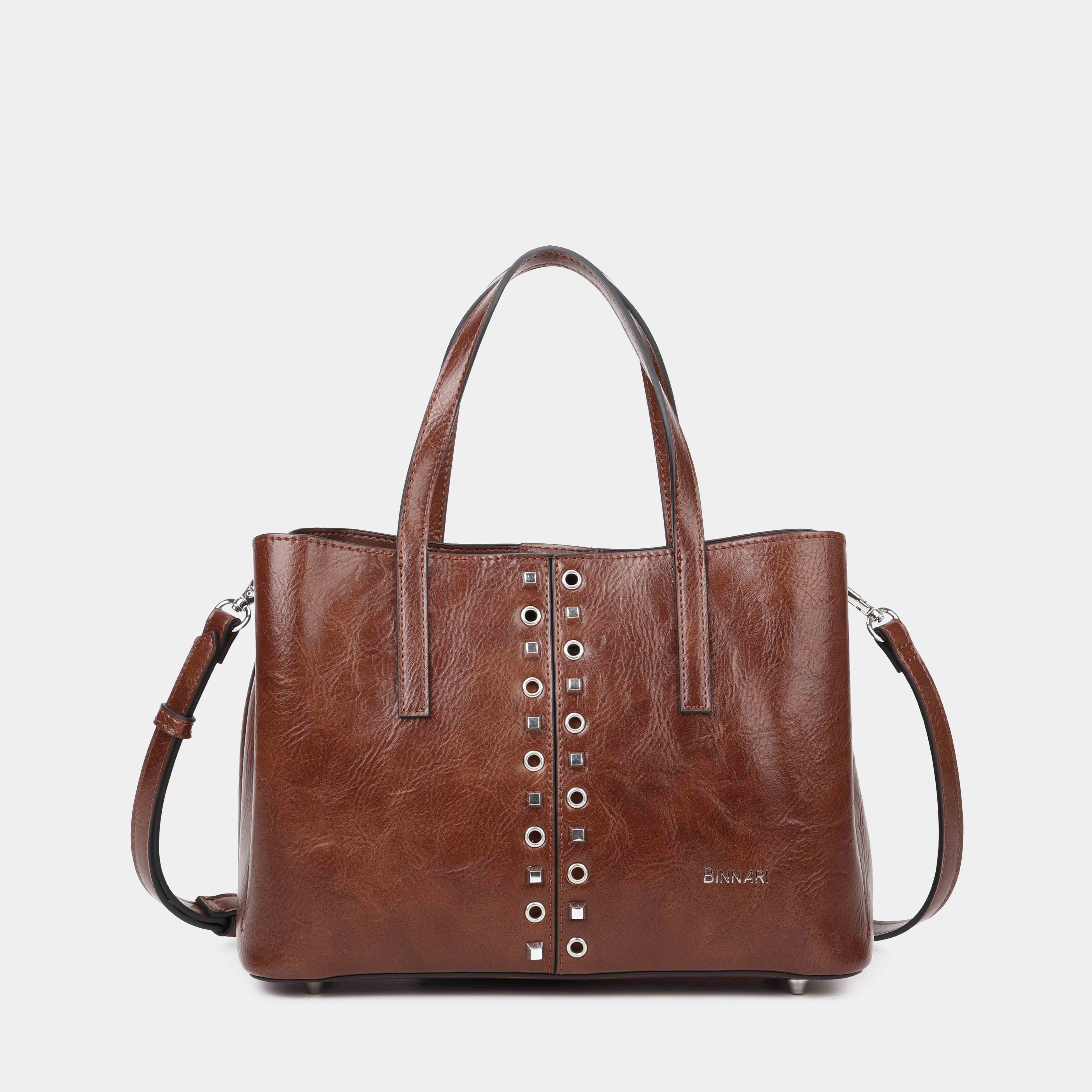 Bolsos de mano Sevilla con tachas metálicas