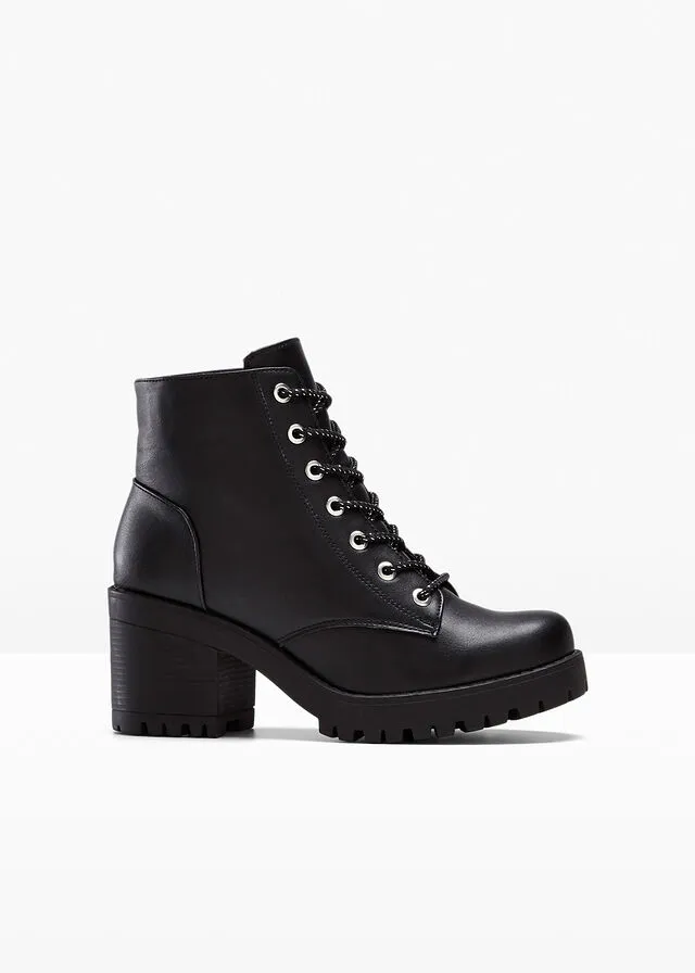 Botas con cordones Negro