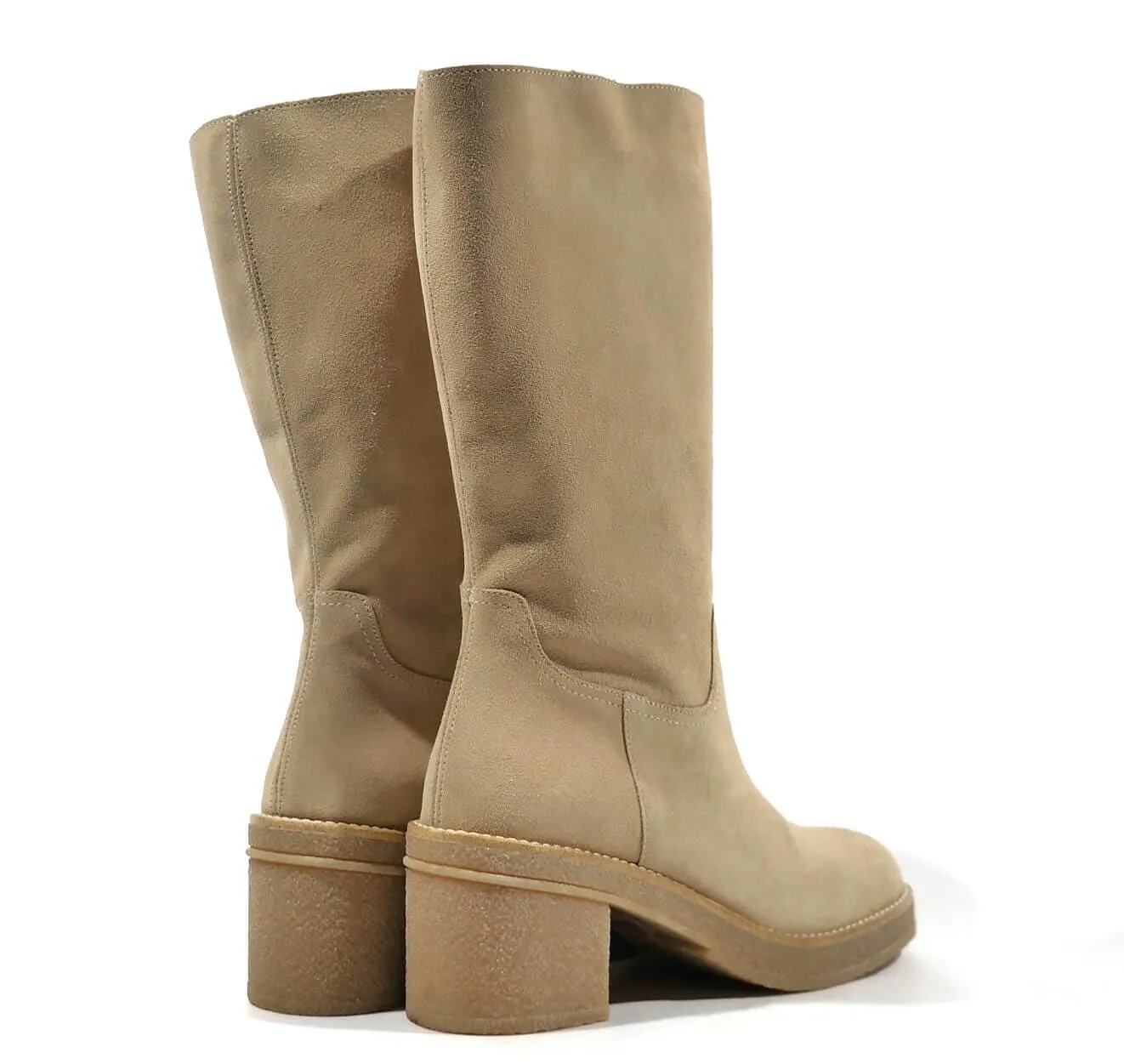 Botas de serraje con tacón de goma