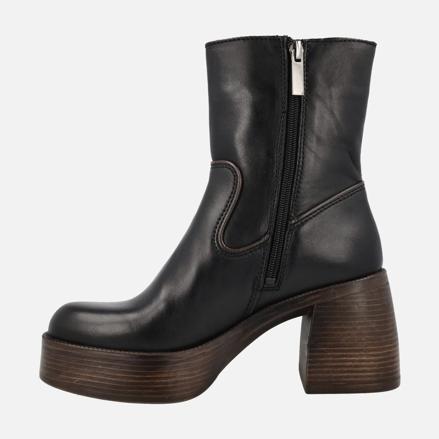 Botines de piel Nair con tacón y plataforma