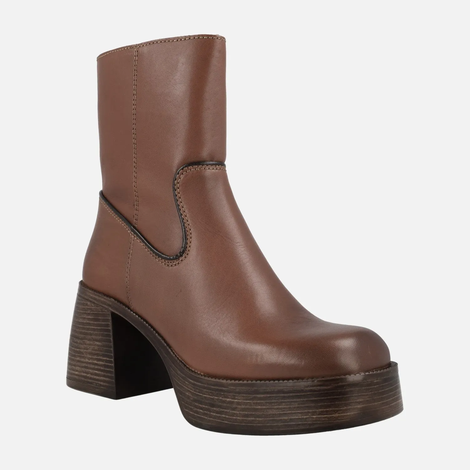 Botines de piel Nair con tacón y plataforma