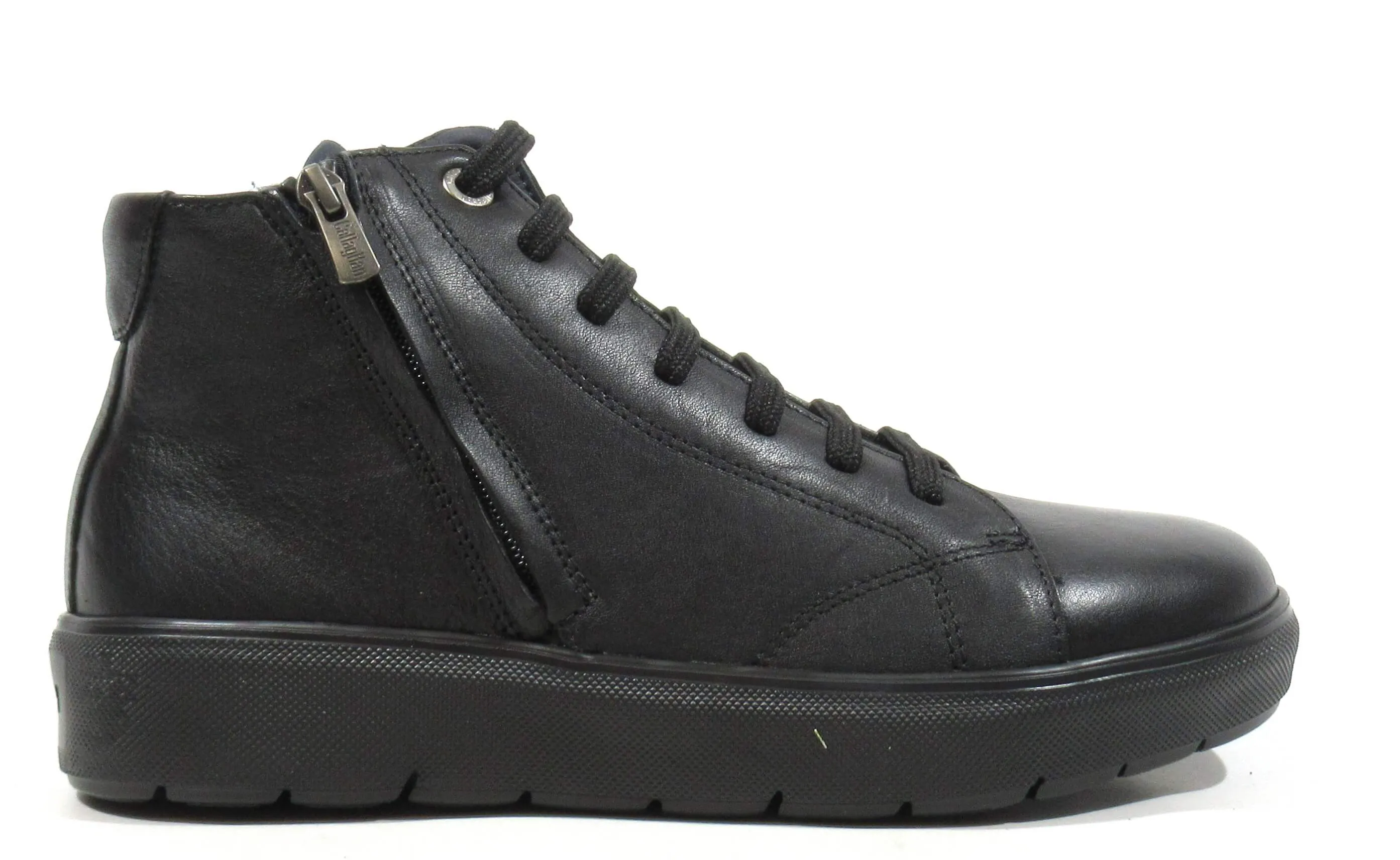 Botines negros de piel con cordones para hombre