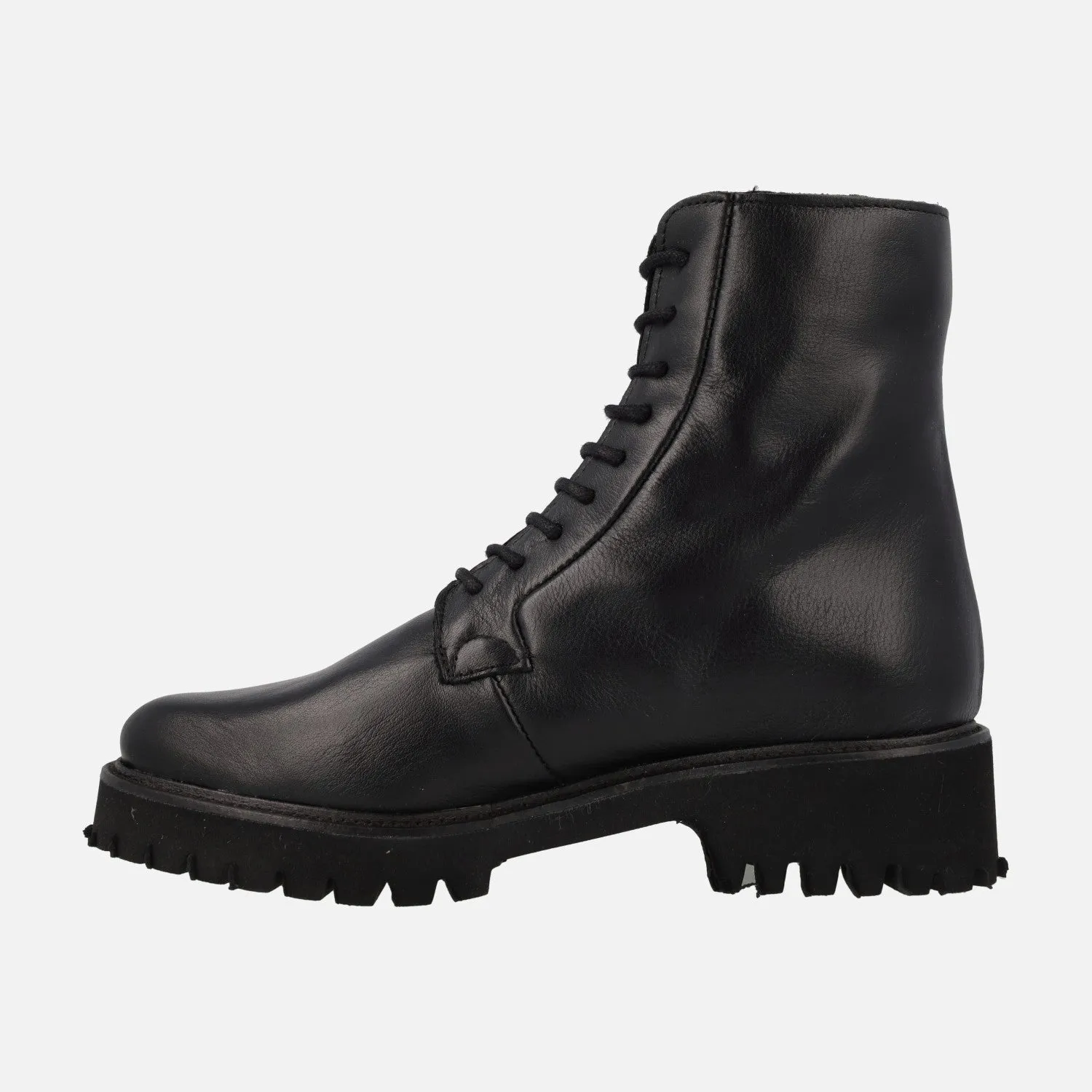 Botines negros de piel con cordones y cremallera exterior