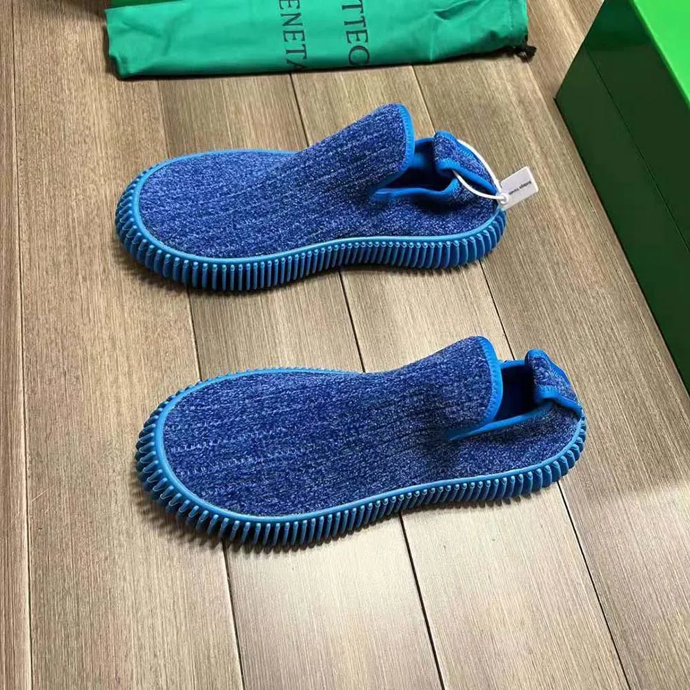 BOTTEGA VENETA ZAPATILLAS SIN CORDONES UNISEX DE PANA DE CHENILLA ONDULADAAZUL