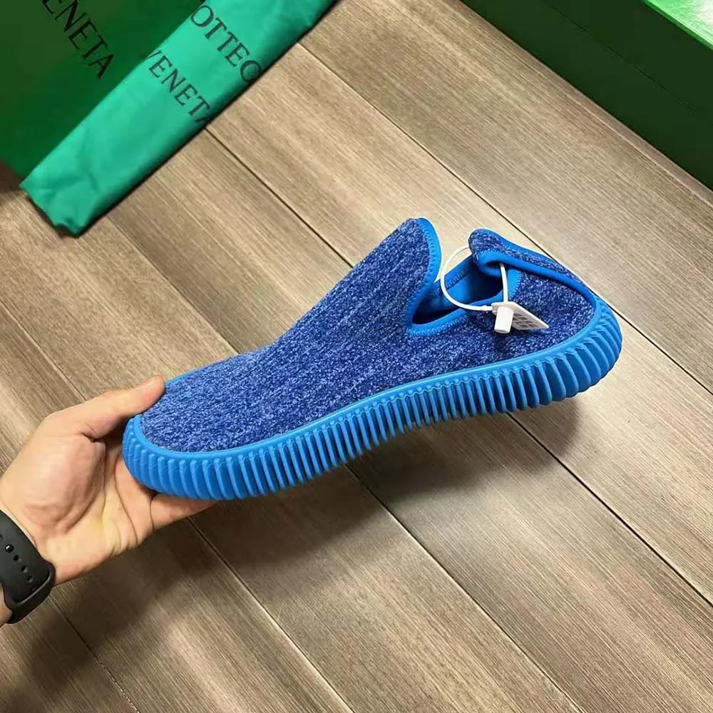 BOTTEGA VENETA ZAPATILLAS SIN CORDONES UNISEX DE PANA DE CHENILLA ONDULADAAZUL