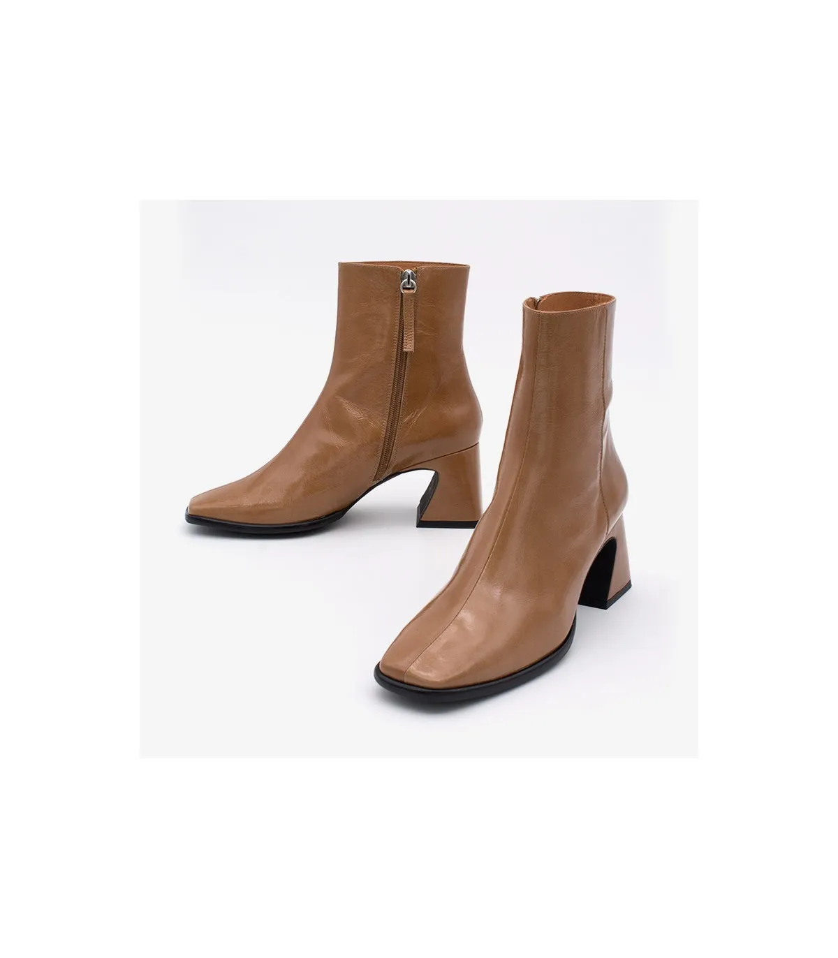 Botín beige de mujer con tacón