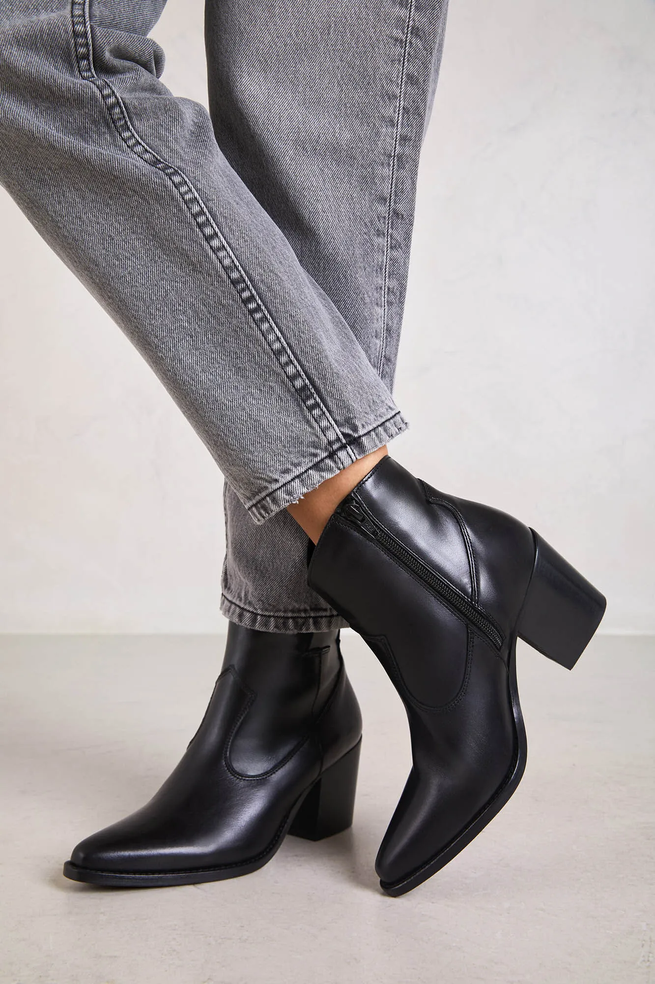 Bryan Stepwise Botines de piel Agustina