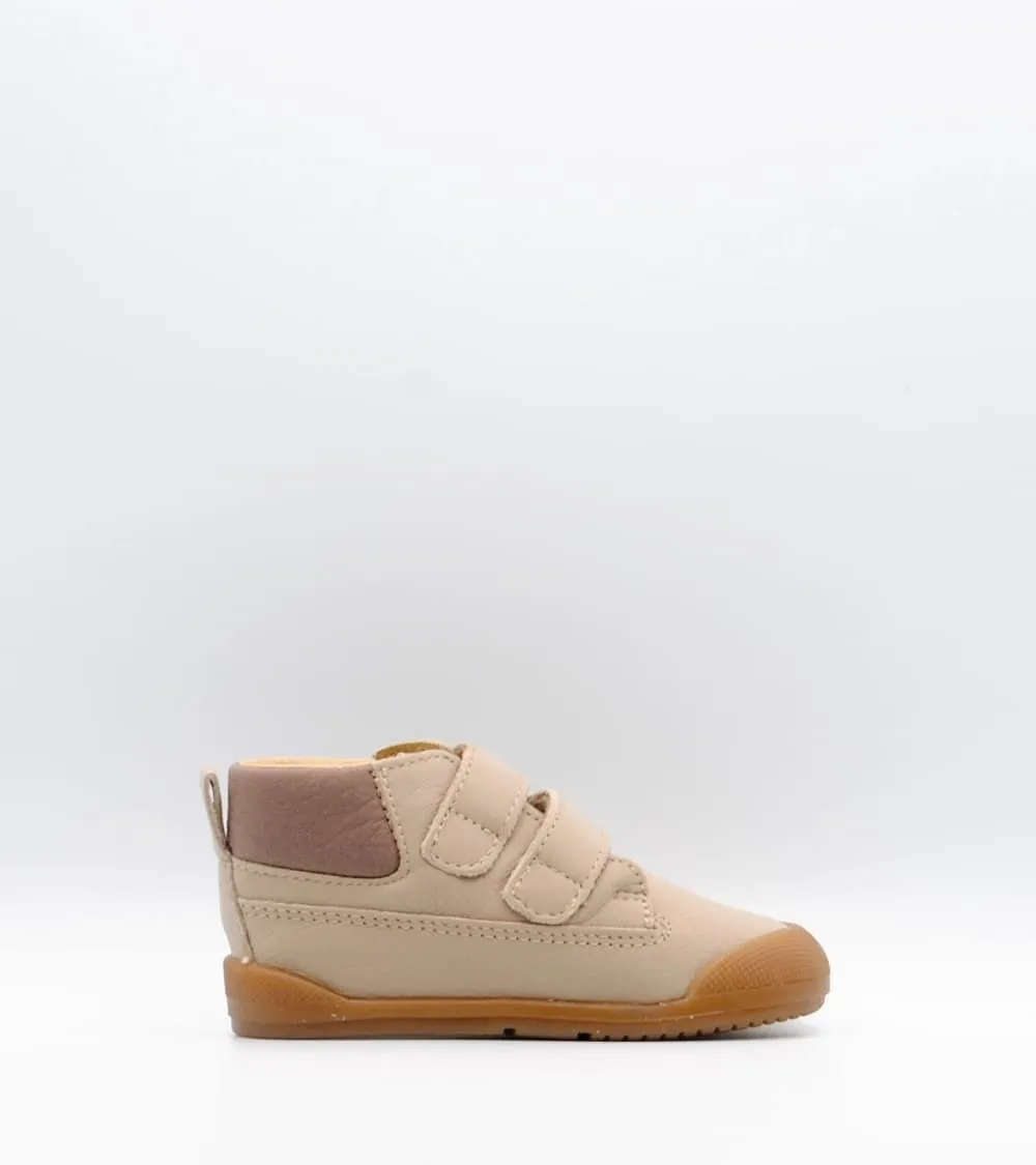 CALZADO RESPETUOSO BOTITAS BLANDITOS BY CRIOS VIENA BEIGE