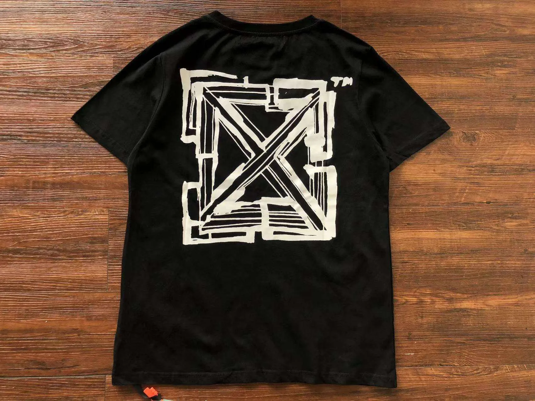 CAMISETA ARROW PEN OFFWHITE