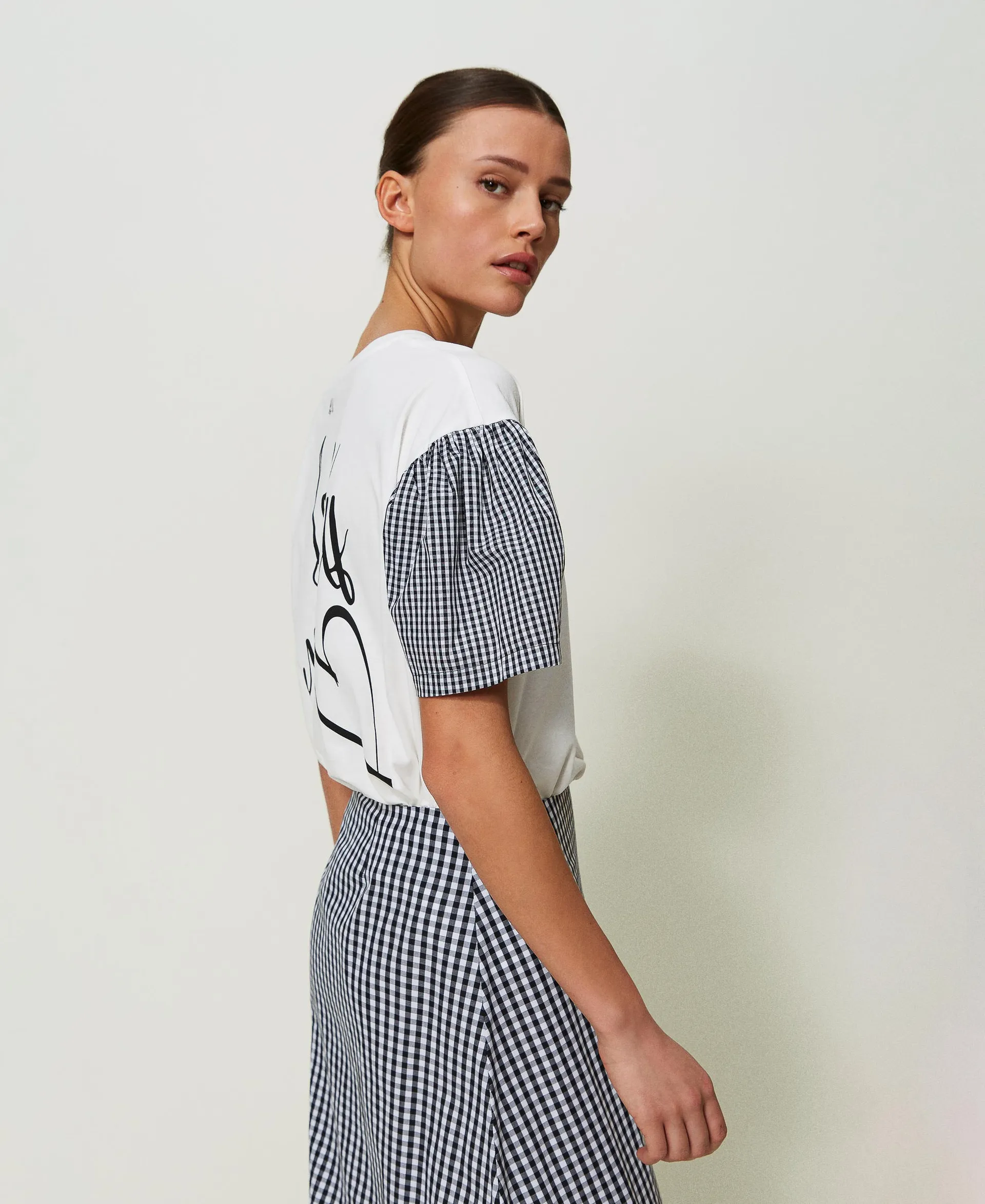 Camiseta estándar con mangas de Vichy