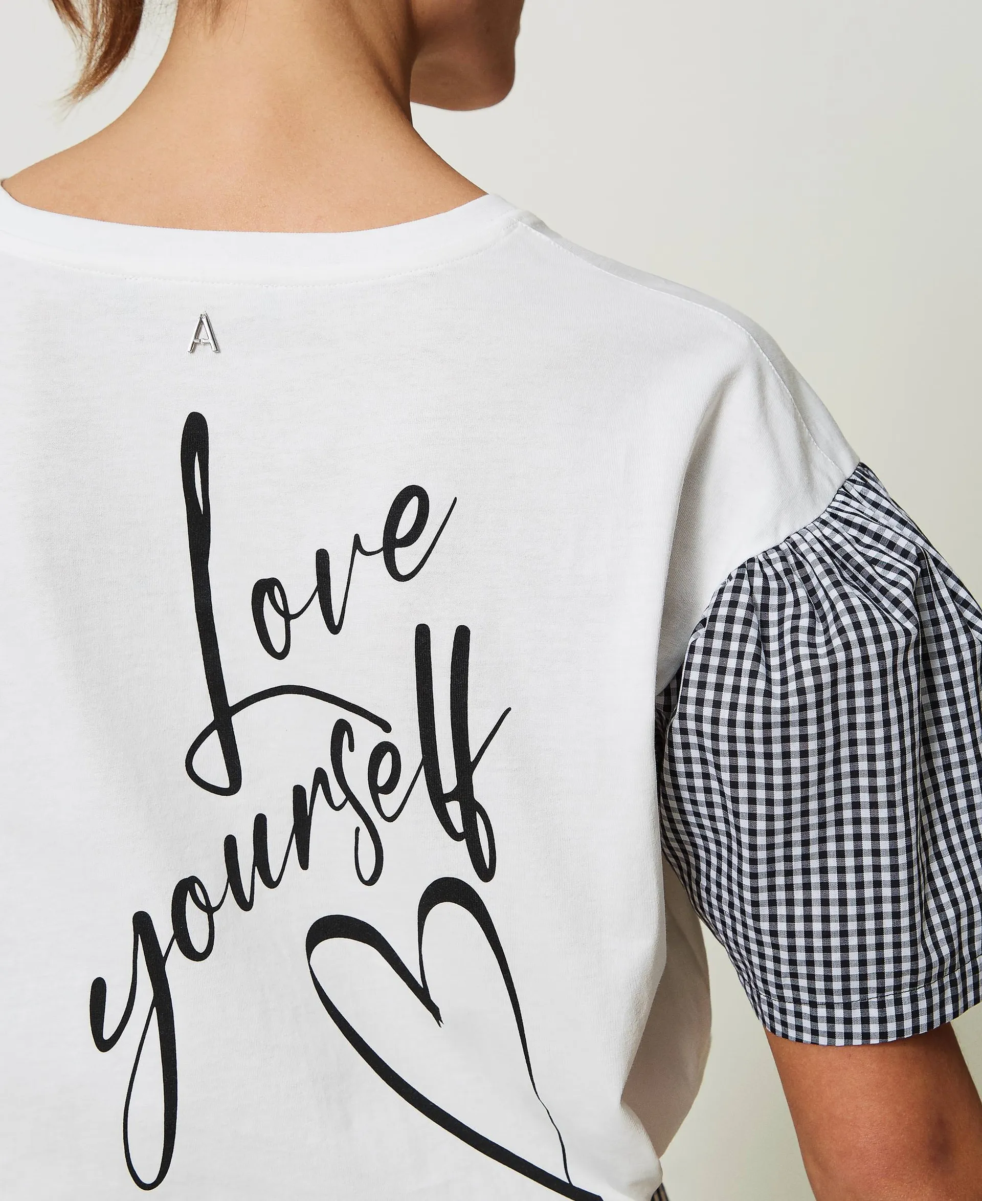 Camiseta estándar con mangas de Vichy