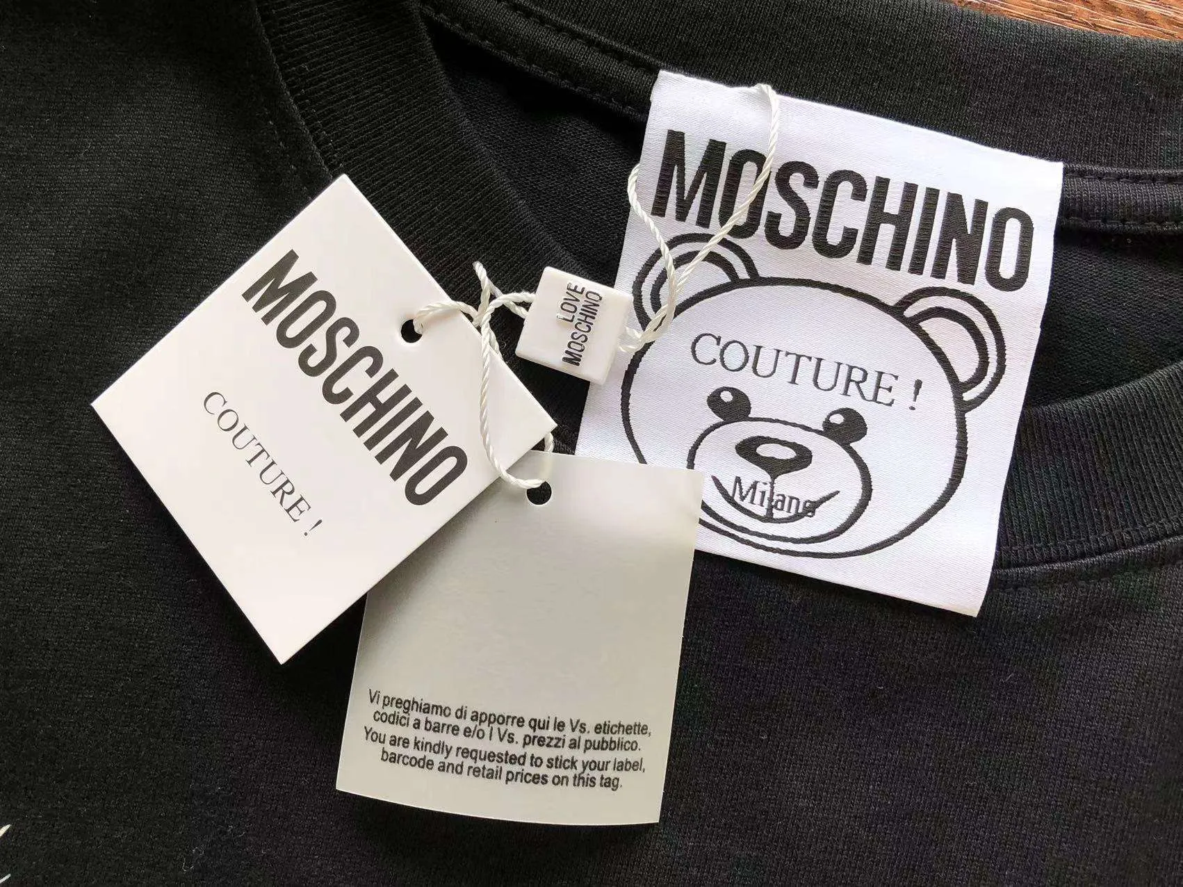 Camiseta Moschino «Sun» – SS23
