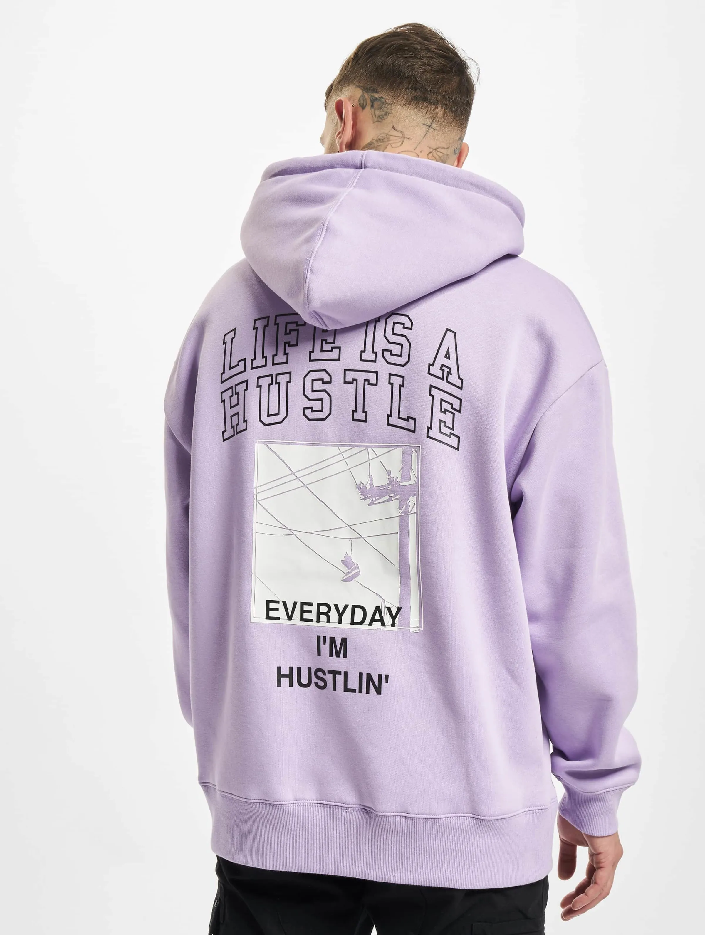 Cayler & Sons Hustle Life MC Box