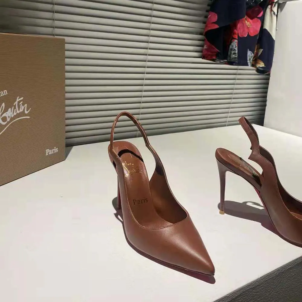CHRISTIAN LOUBOUTIN MUJER HOT CHICK SLING 100 MM ALTURA DEL TACóNBRONCEADO