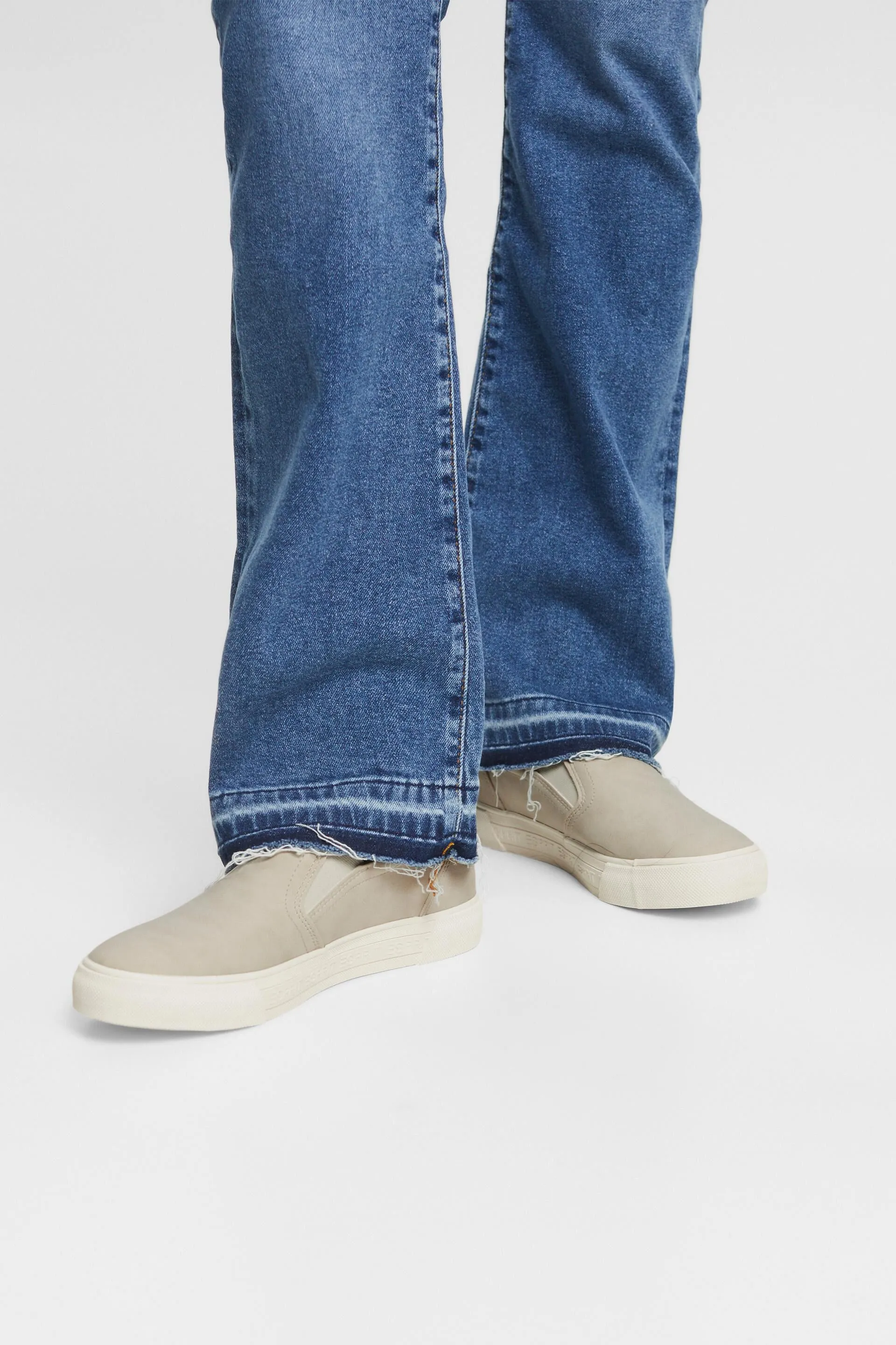 Deportivas veganas sin cordones