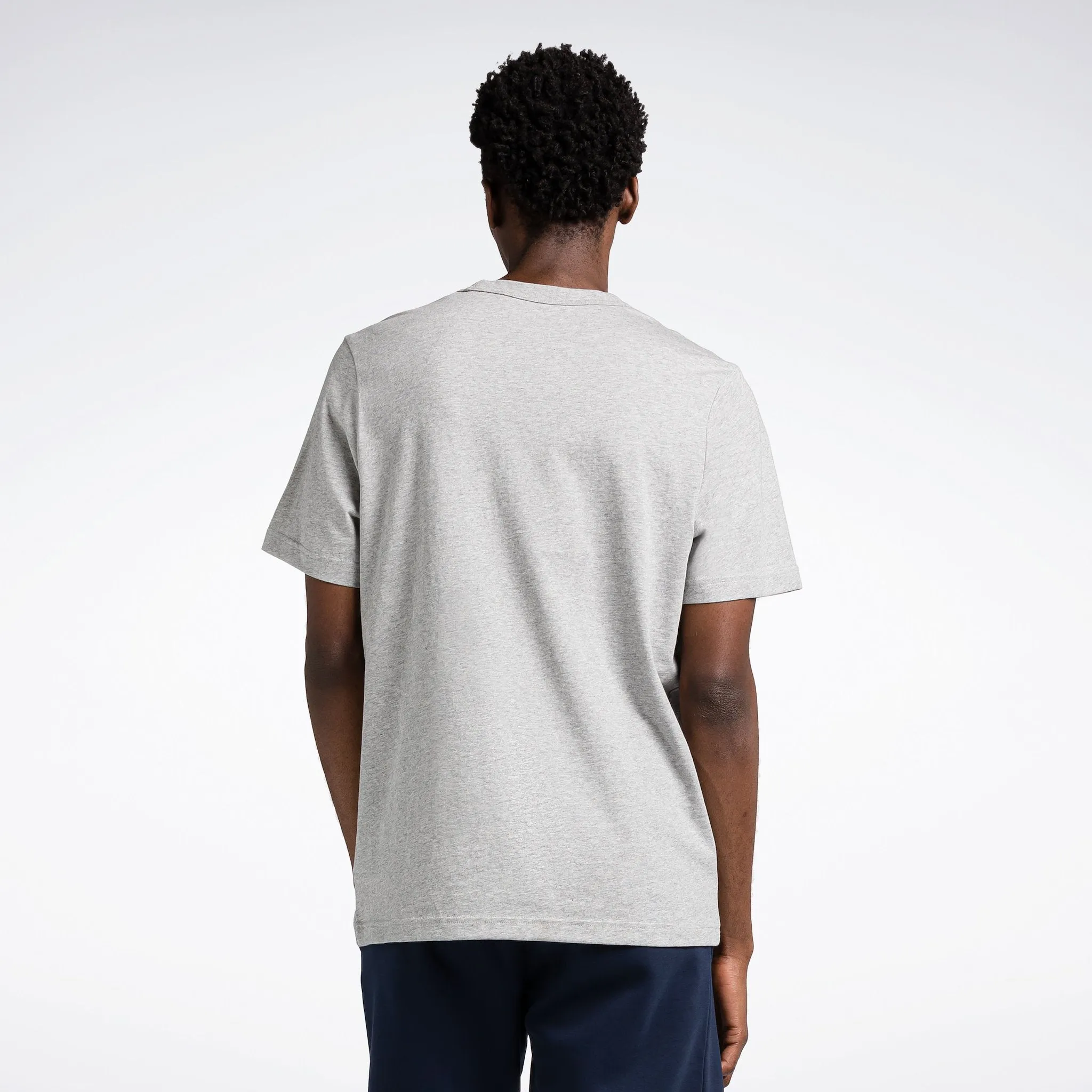 GRAPHIC SERIES REEBOK CLASSIC TSHIRT