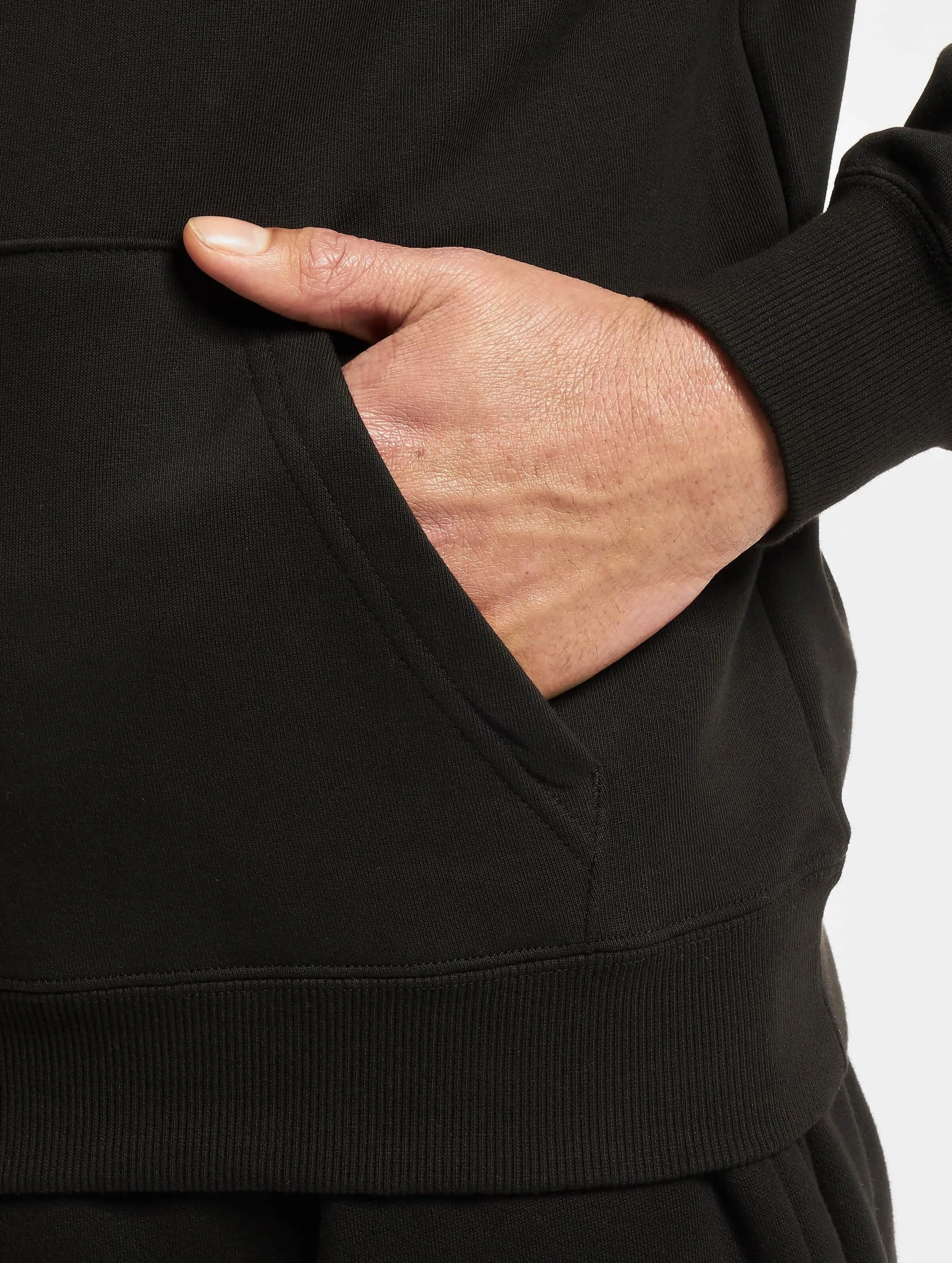 HALFZIP TR