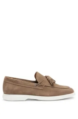 Mocasines sin cordones de ante con detalle de borla