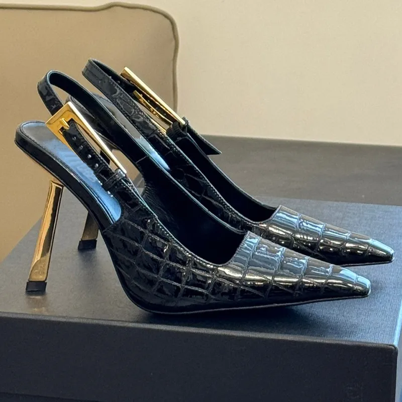 Mujeres Sandalias Mirror de calidad Mujeres Lee Slingback Bombas en cuero de diseño de cuero esmaltado Tamaños de zapatos de noc