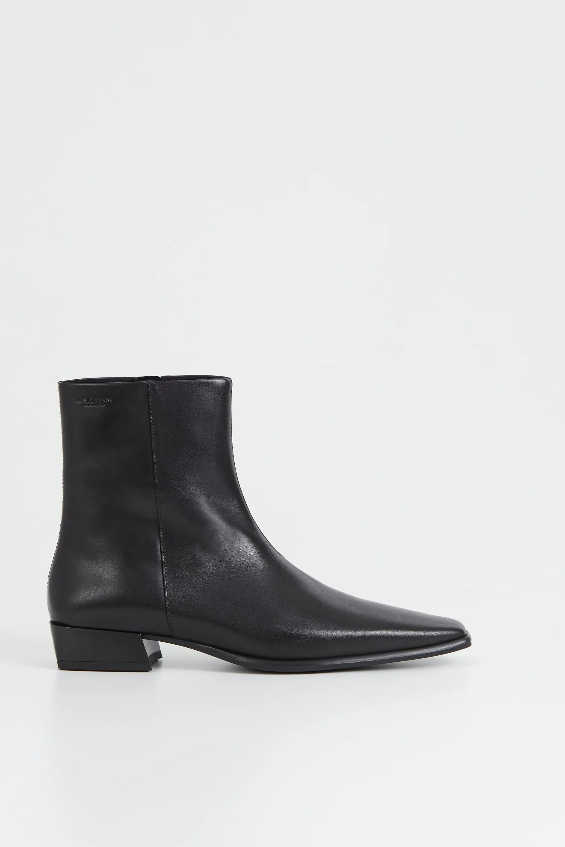 Nella Boot in Black