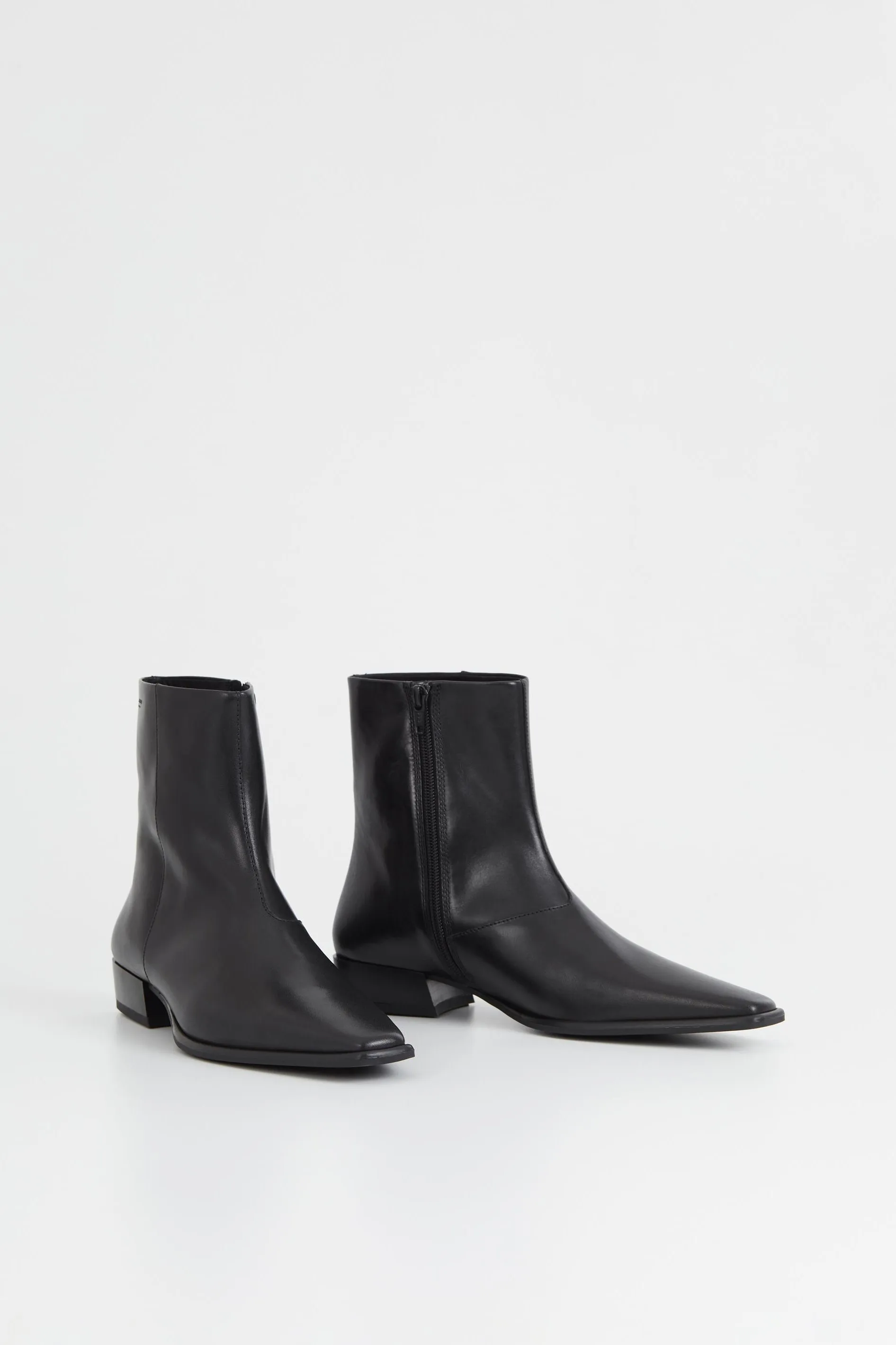 Nella Boot in Black