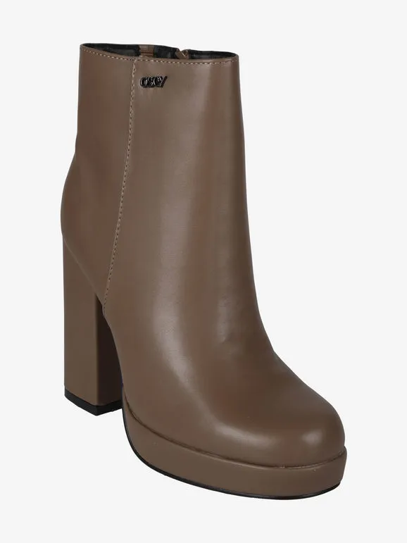 Osey Botines de mujer con tacón y meseta.