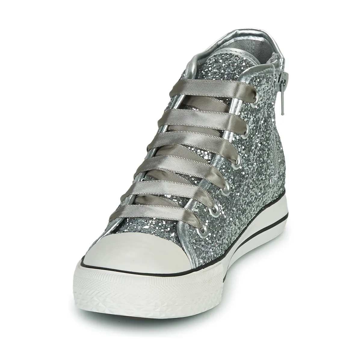 OUTIL PAILLETTES