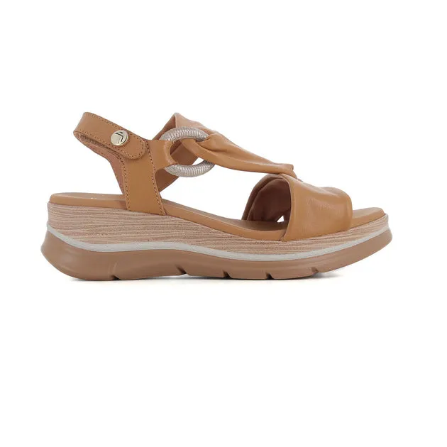 PAULA URBAN Sandalia Camel