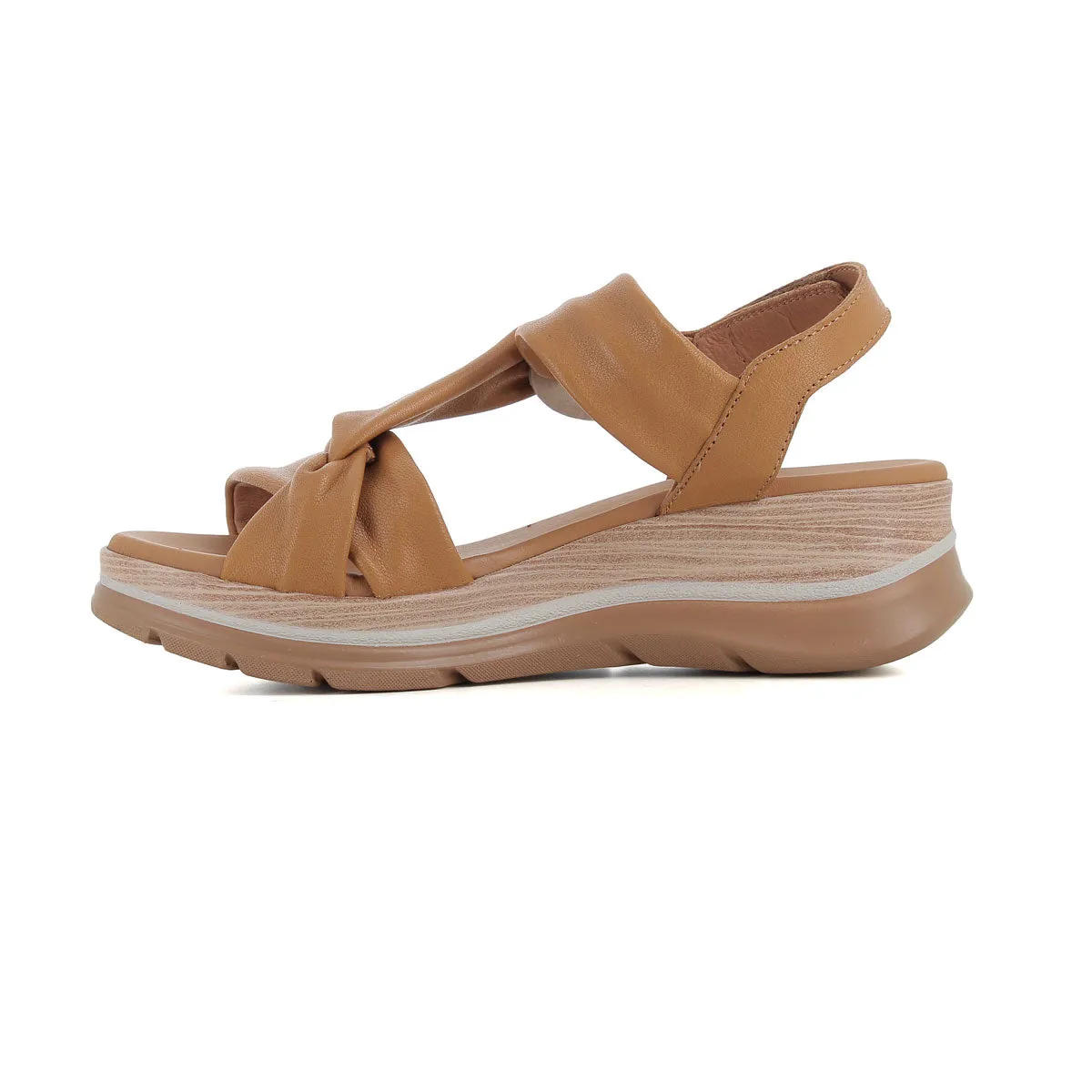 PAULA URBAN Sandalia Camel