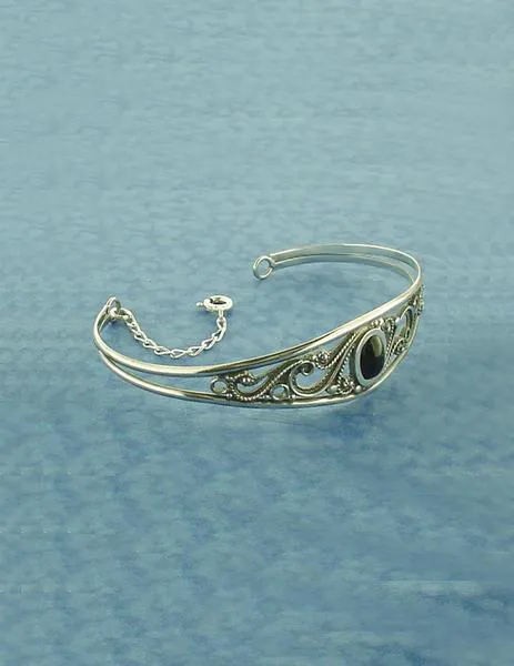 pulsera fink brazalete filigranas azabache