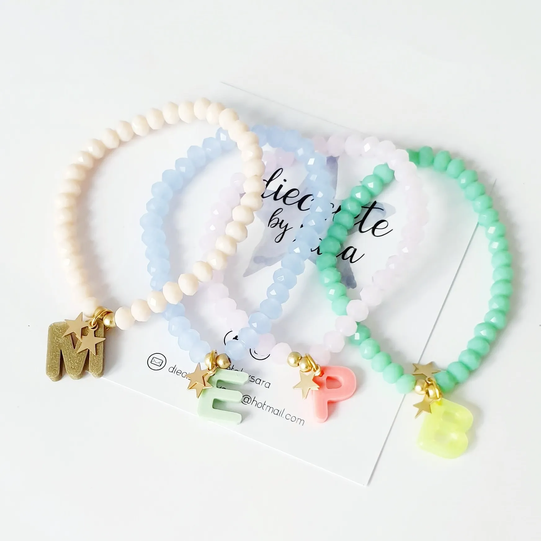 Pulsera Tail Letters