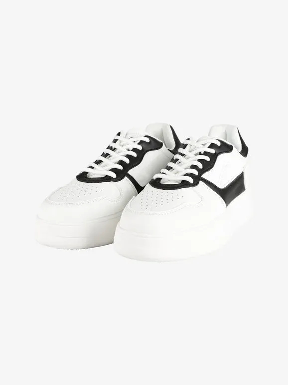 Renato Balestra Zapatillas bajas de mujer bicolor.