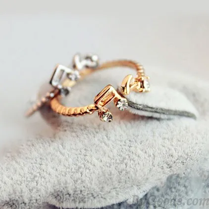 Rhinestone Music Notes Threaded Fashion Opening Adjustable Ring