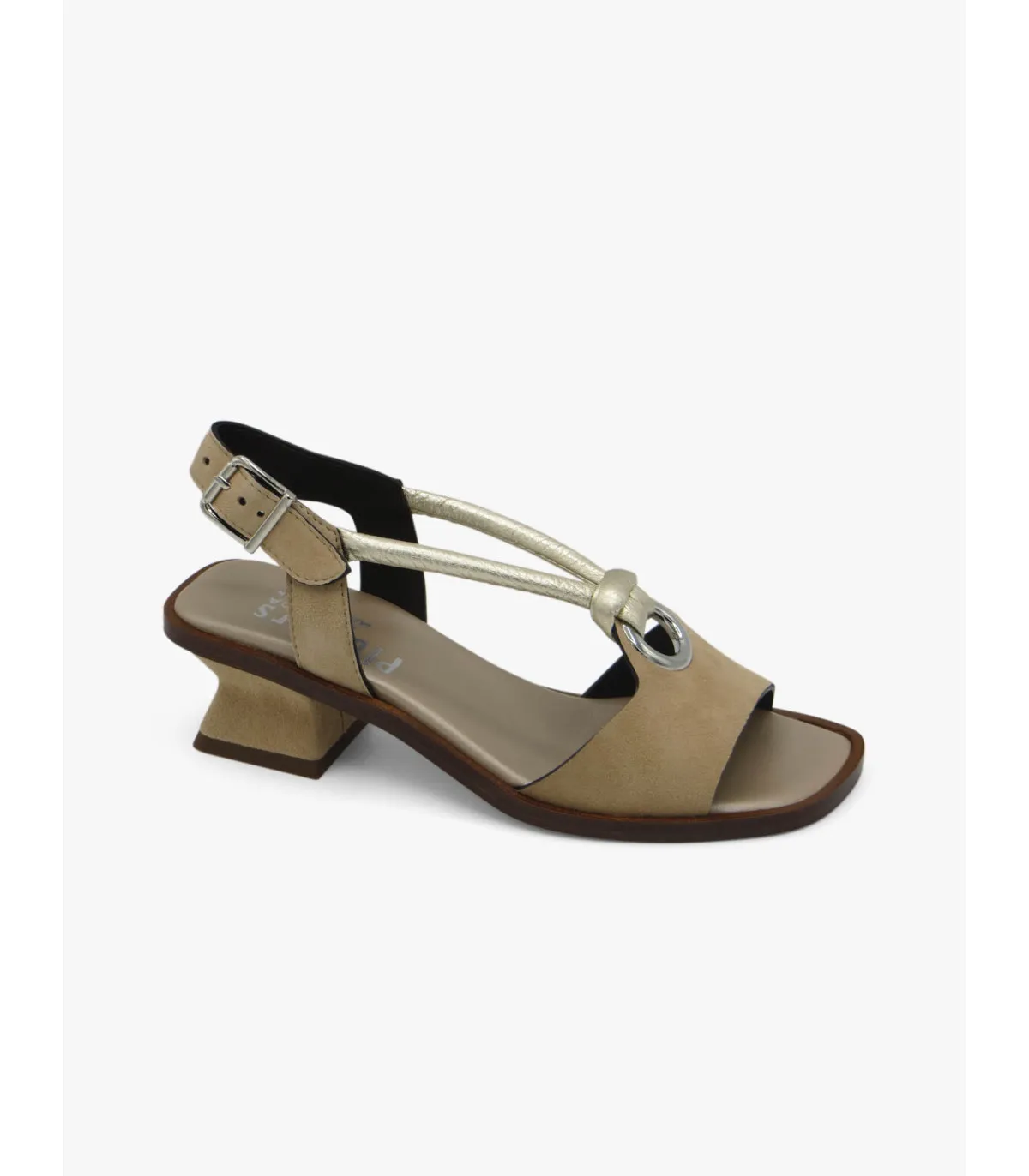 Sandalia ante camel