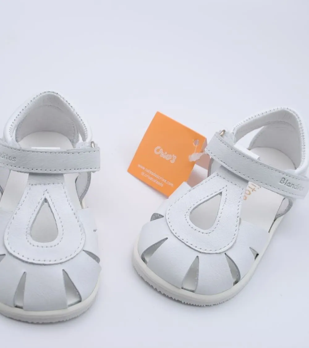 SANDALIA BLANDITOS BY CRIOS GOTA BLANCO
