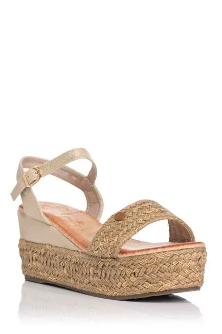 SANDALIA CON PLATAFORMA  ESPARTO