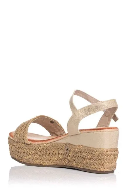 SANDALIA CON PLATAFORMA  ESPARTO