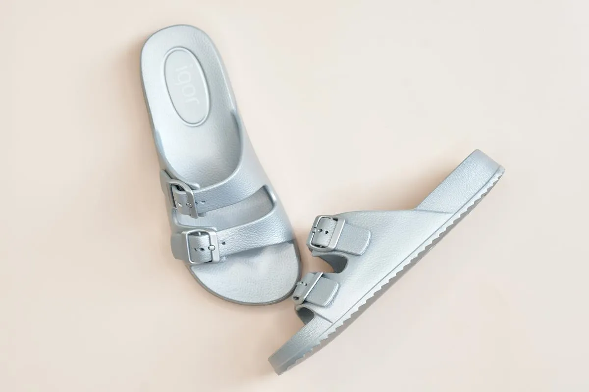 Sandalia IgorShoes Habana Metálico Plata
