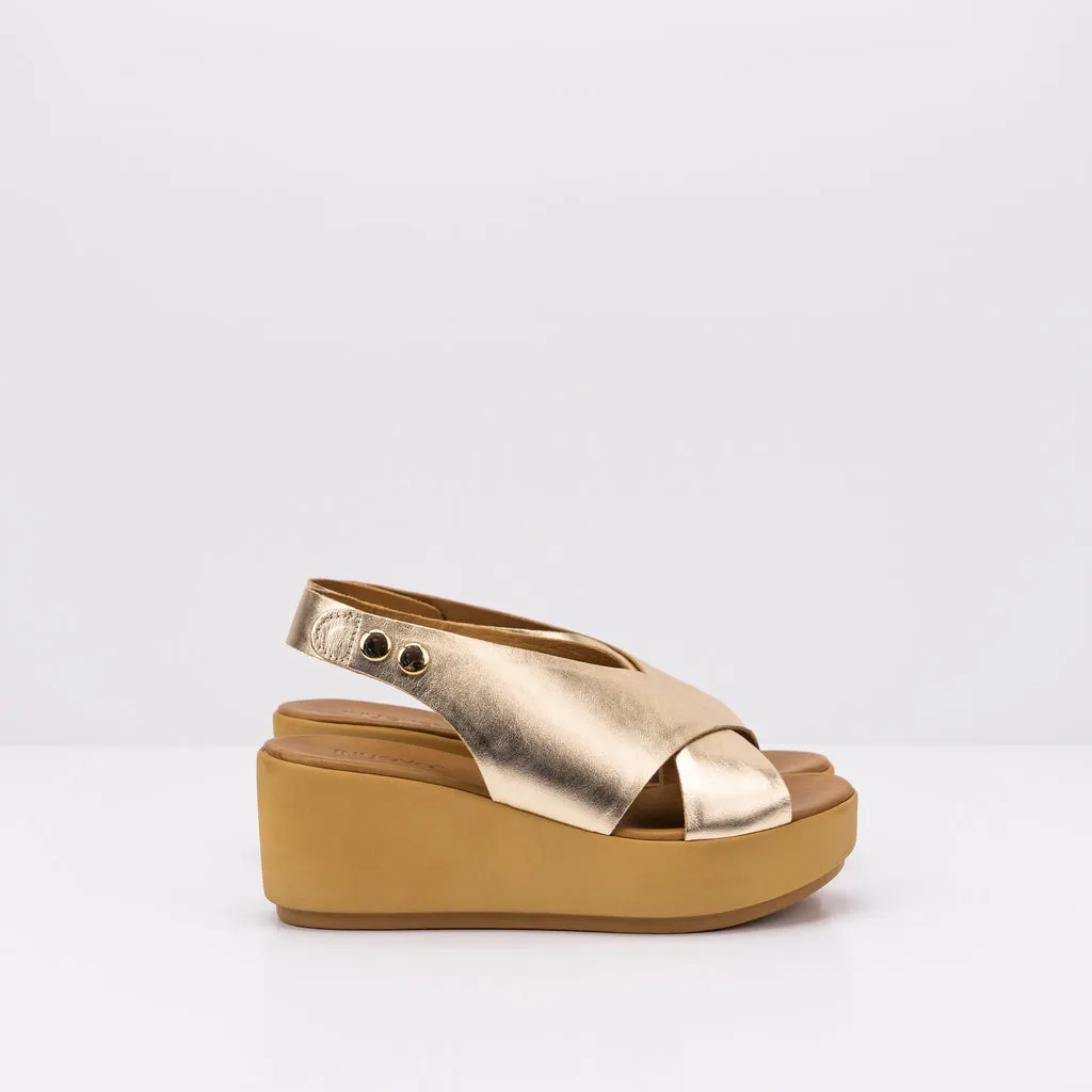SANDALIA  INUOVO  CUÑA ORO 123031O