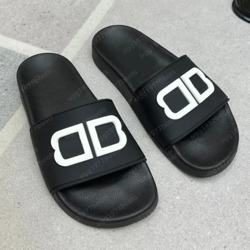 Sandalias de diseñador para hombres zapatillas Tobogane