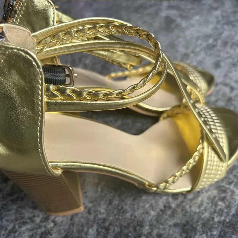 Sandalias de tacón con tiras