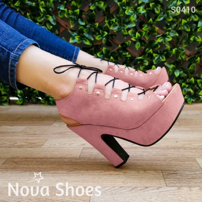Sexy tacon hecho de gamuza con cordones para mejor ajuste