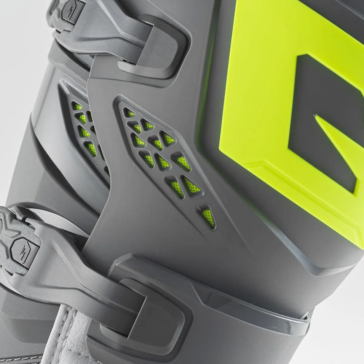 SG22  ANTHRACITE/WHITE/GREY