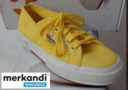 Stock Zapatillas deportivas Superga Everlast Levi's