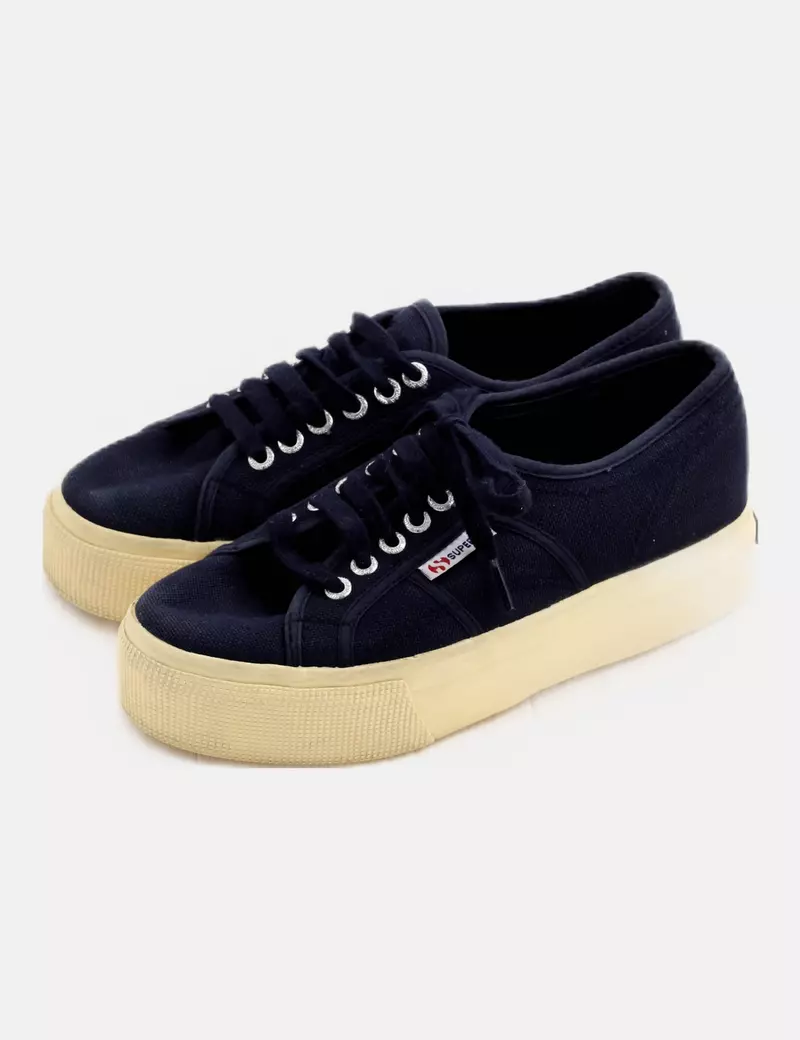 Superga Deportiva azul marino cordones